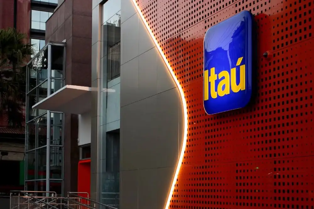 Brazilian bank Itau Unibanco began offering cryptocurrency trading services