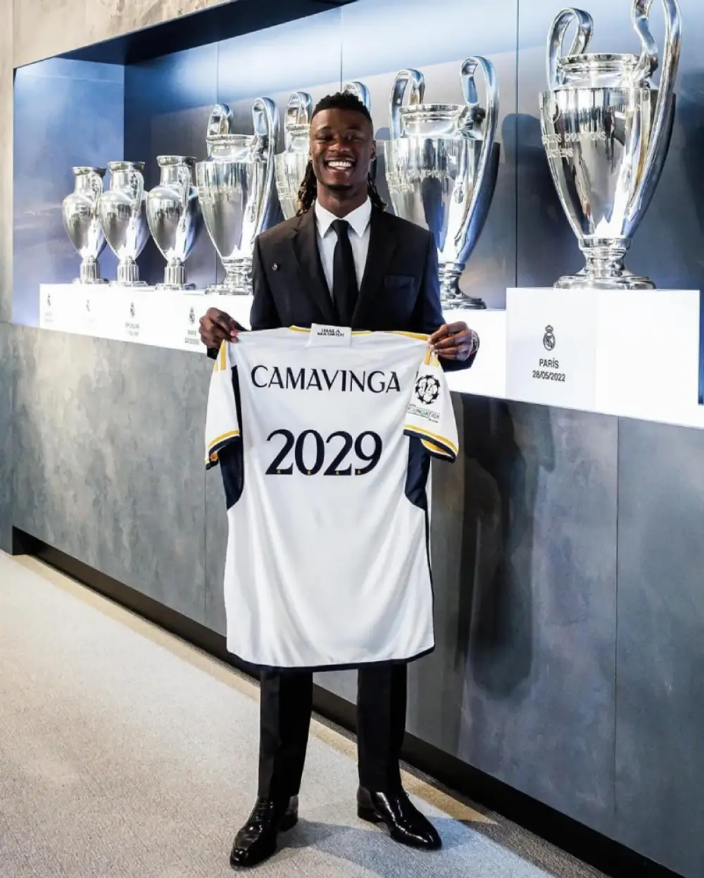 Eduardo Camavinga has extended his contract