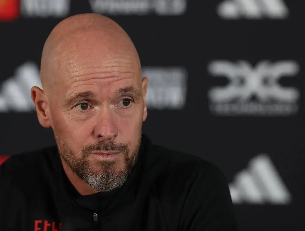 Erik Ten Hag: “We are six points behind Manchester City